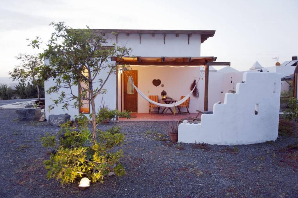 Romantica Fuego - Eco Retreat Finca Artis Tirma Тарахалехо Экстерьер фото